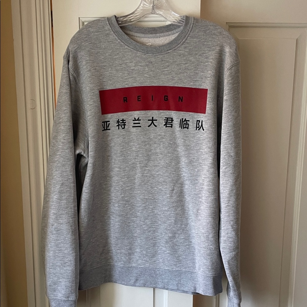 Overwatch League Atlanta Reign sweatshirt
